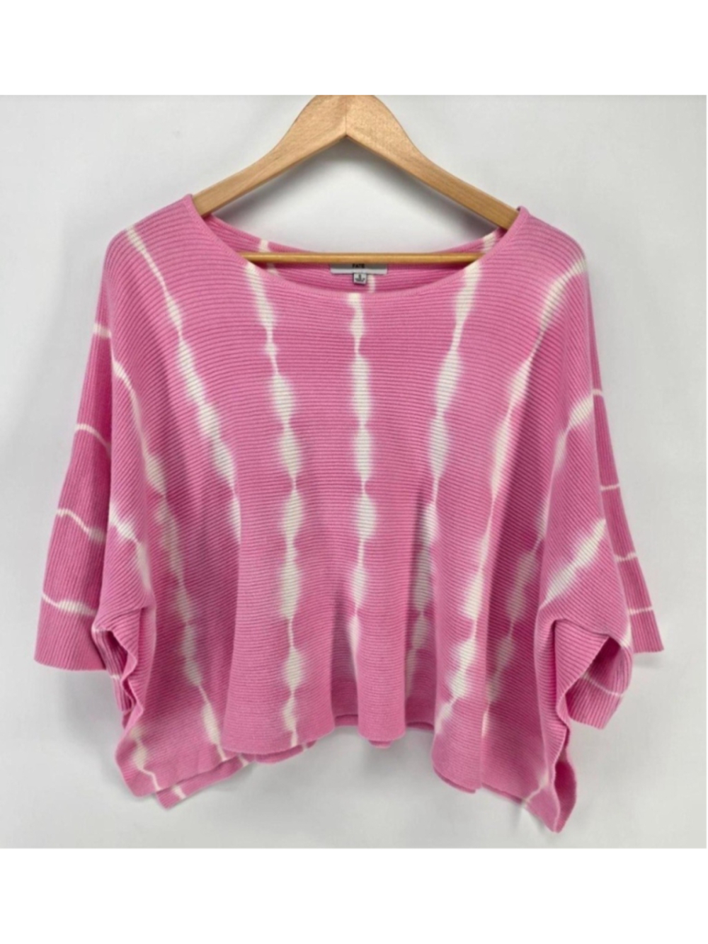 Fate Anthropologie Oversized Pink/ White Tye Dye Crop Top Sweater Size Small